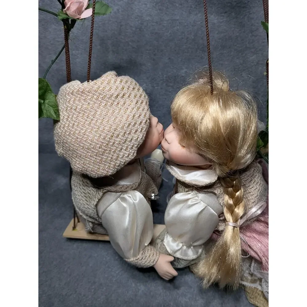 GOLDENVALE Porcelain Kissing Doll Couple Hanging Swing 1 3000 Limited READ